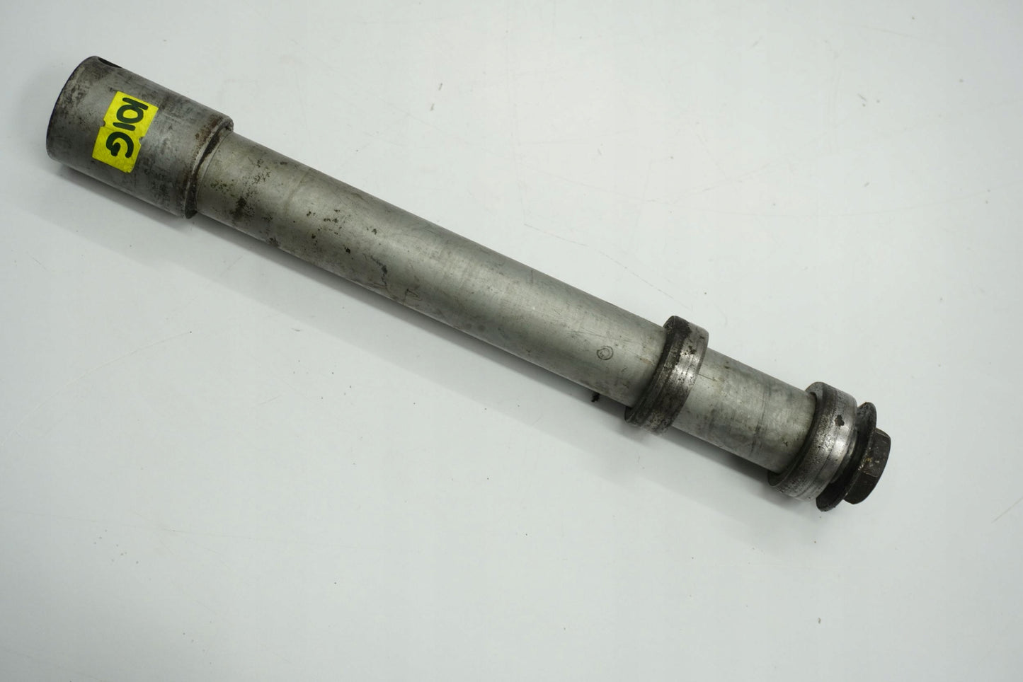 HONDA VFR 1200 F 09-16 Vorderachse Achse vorne Radachse front axle 5
