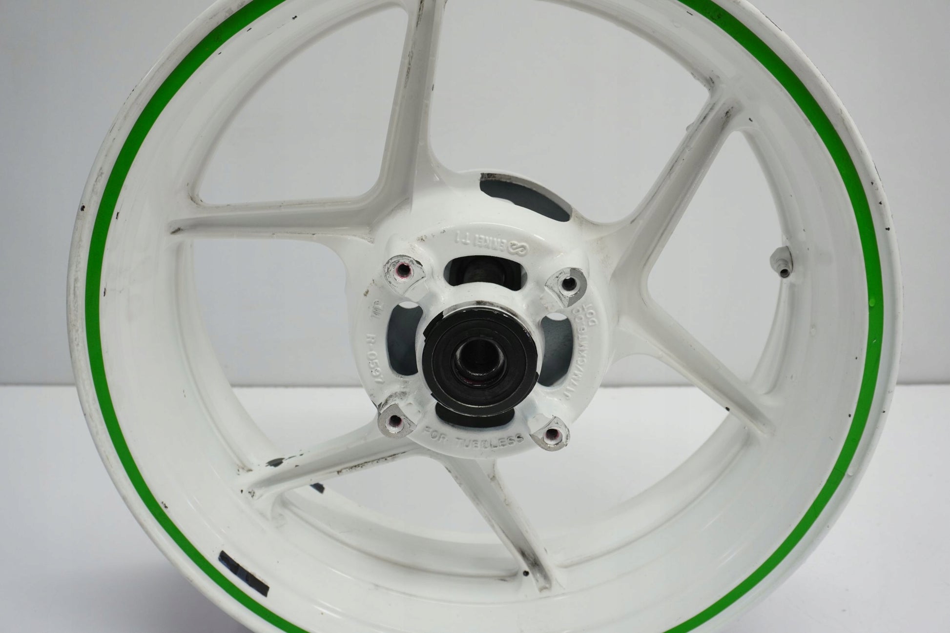 KAWASAKI Z1000 14-19 Felge hinten Wheel Hinterrad 8
