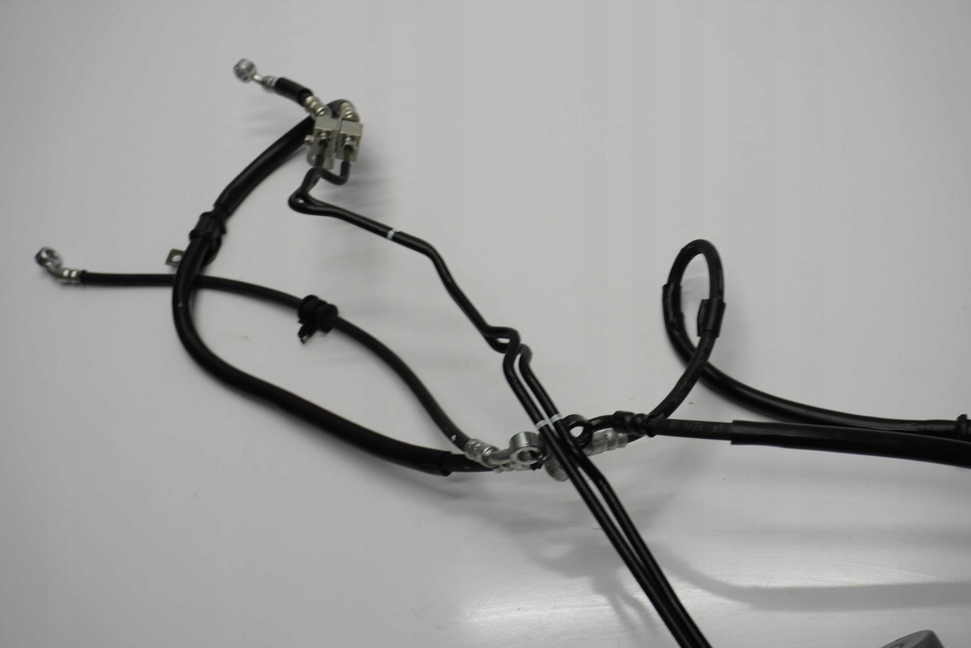 SUZUKI V-STROM 800 23- ABS Pumpe Druckmodulator 5