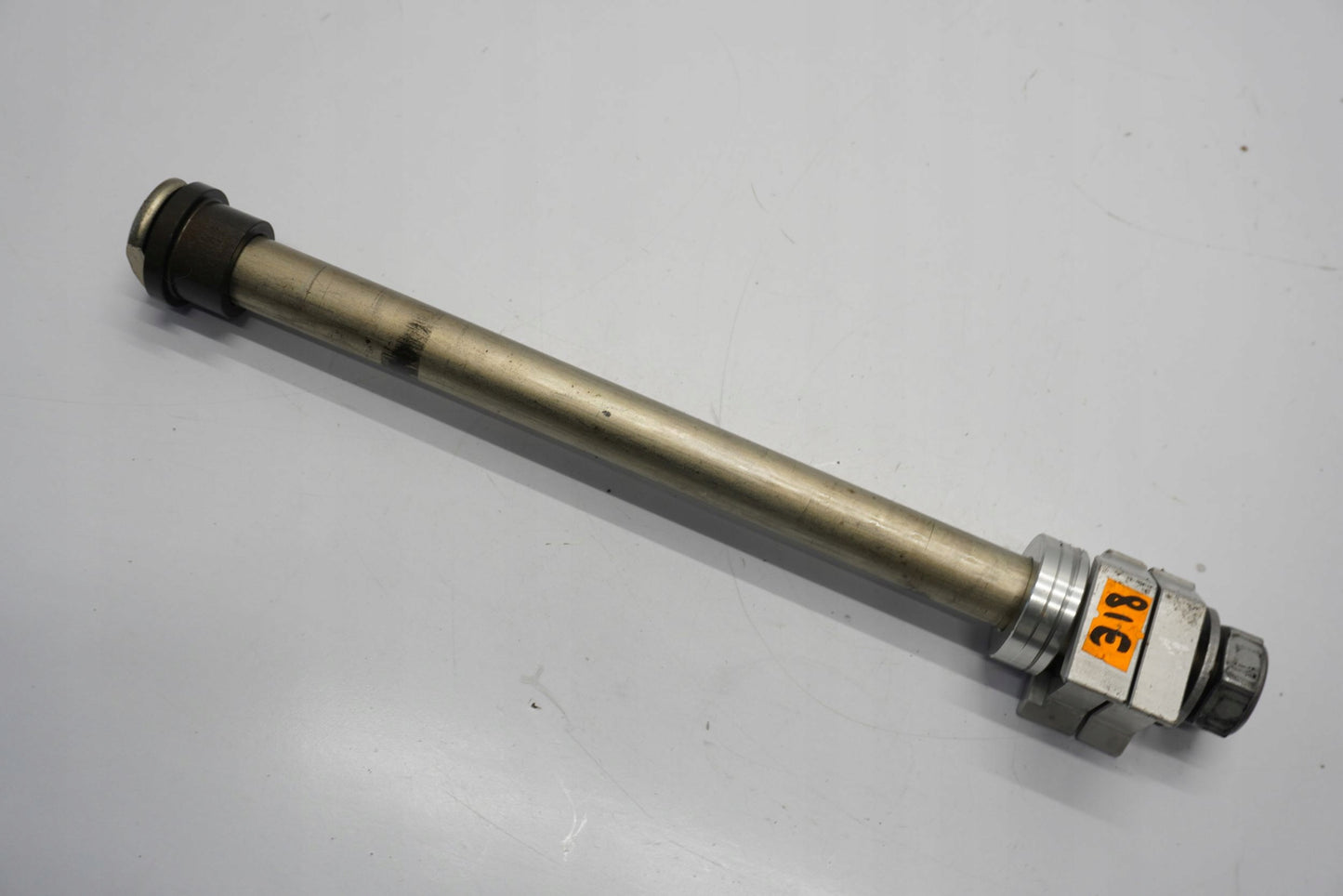 TRIUMPH STREET TRIPLE 675 13-17 Hinterachse Achse hinten Radachse rear axle 5