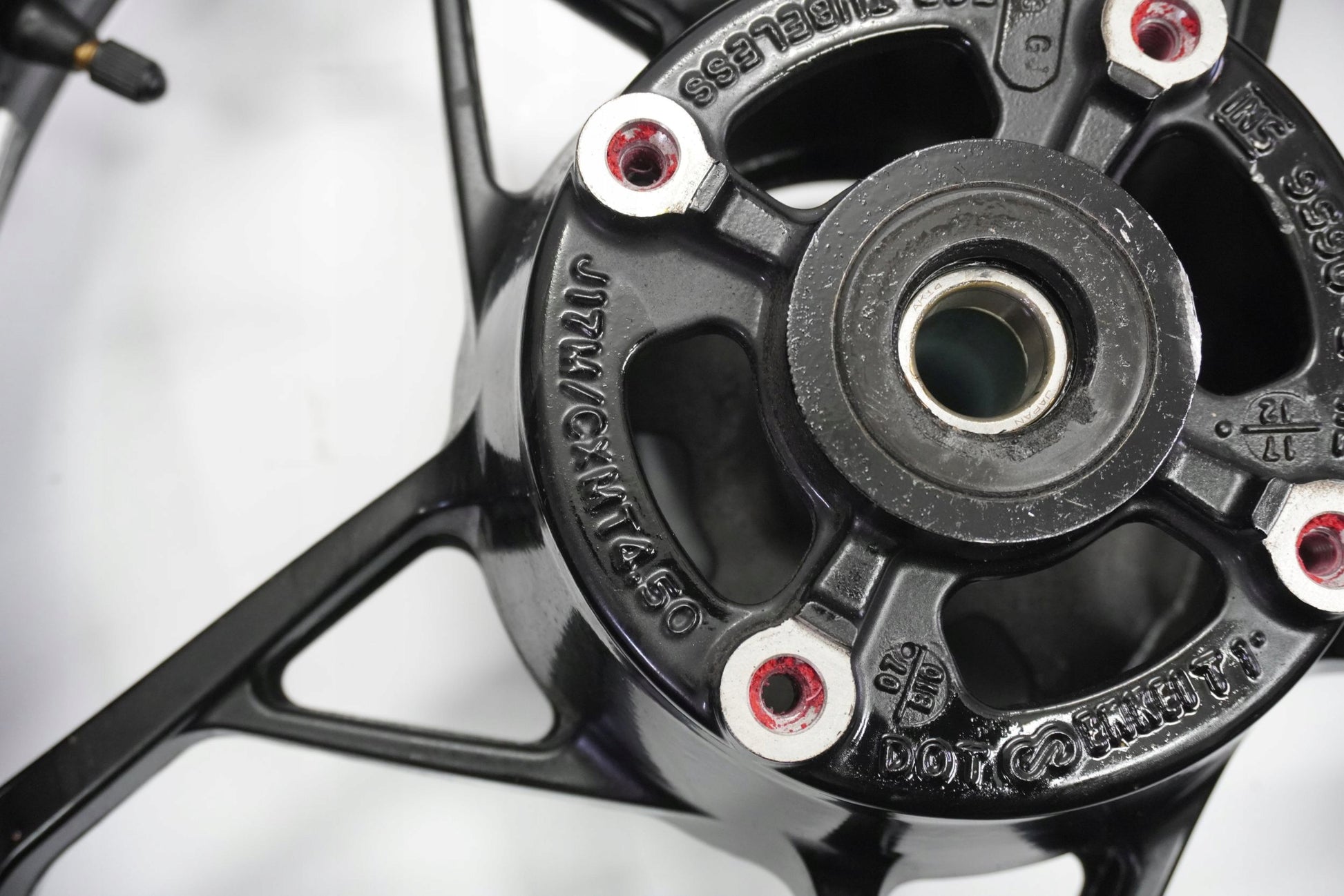 KAWASAKI Z 650 17-19 Felge hinten Wheel Hinterrad 6