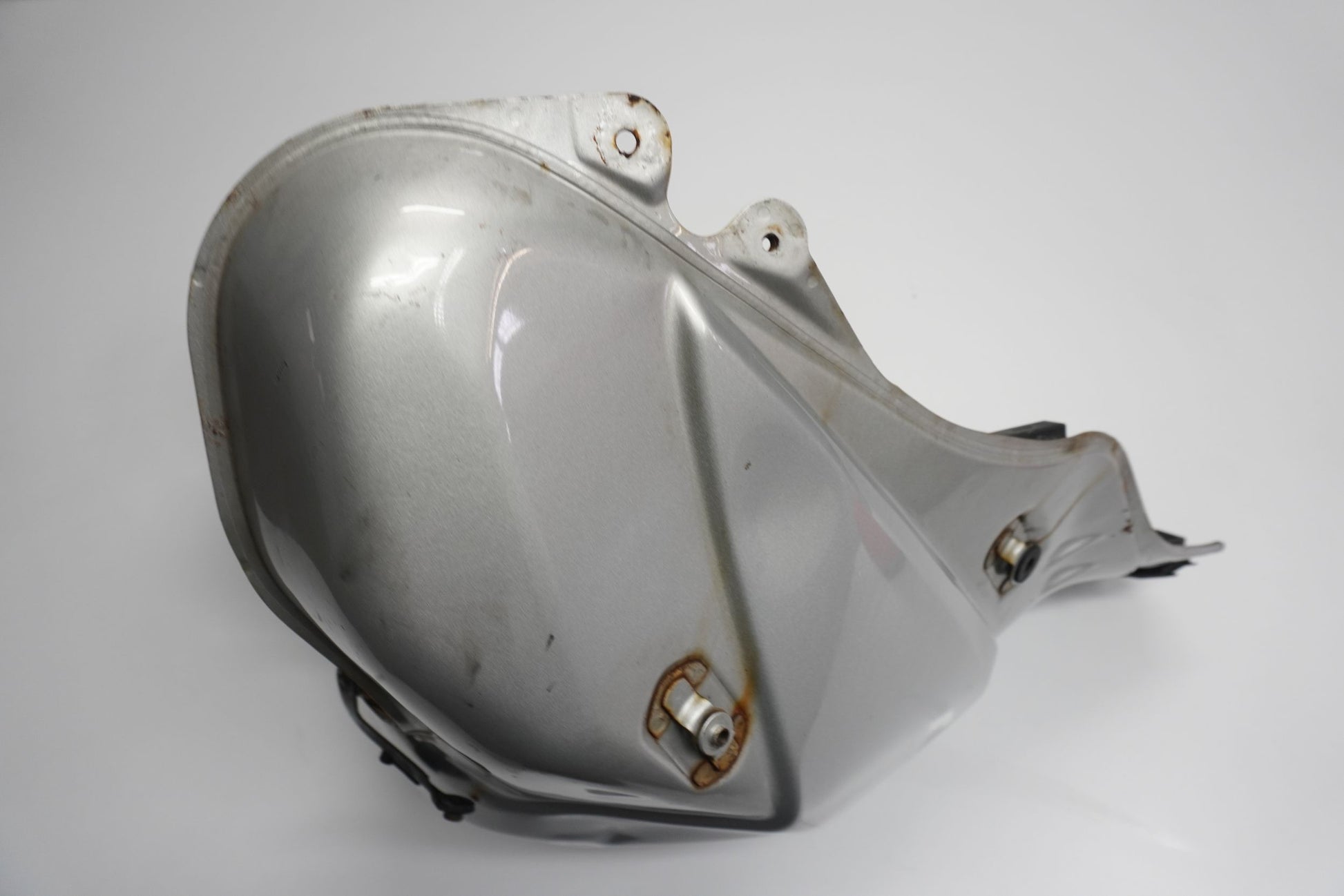 SUZUKI DL 650 V-STROM 04-11 Kraftstofftank Benzintank Fuel Tank 5
