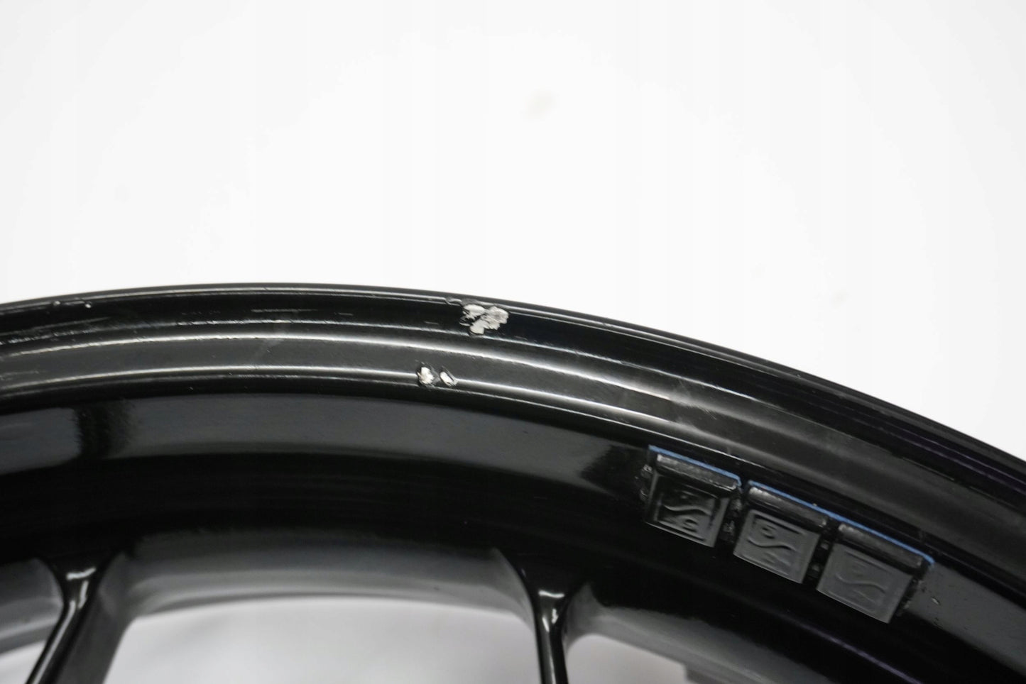 HONDA CBR 1000RR SC59 12-16 Felge vorne Wheel Vorderrad 7