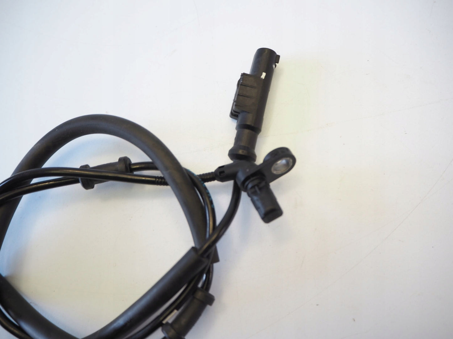 KAWASAKI Z 650 RS 22- ABS Sensor hinten 6