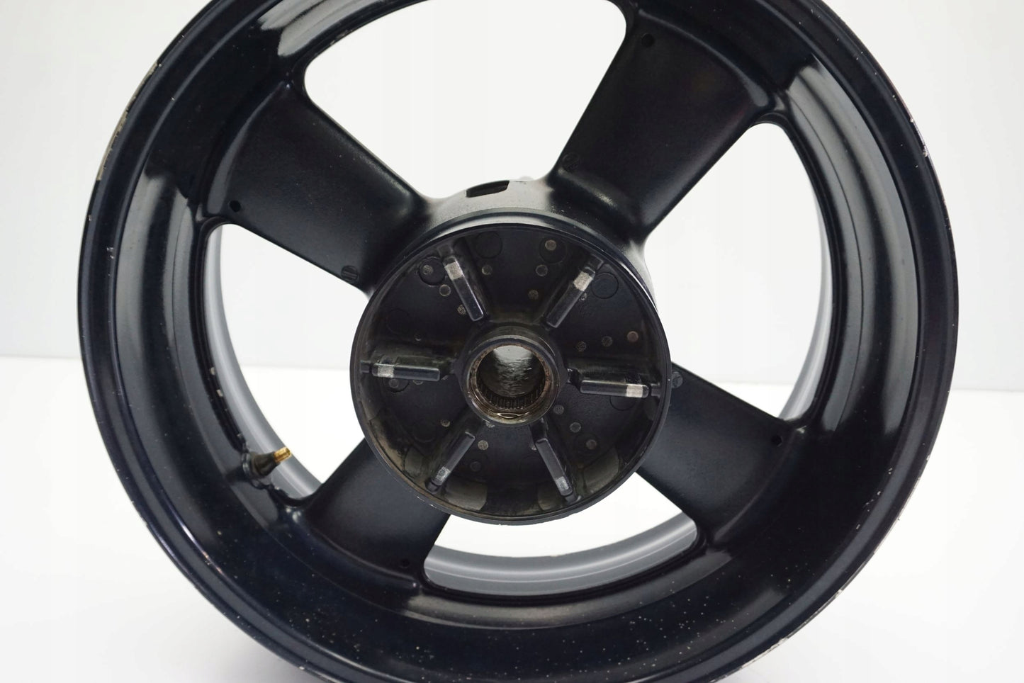 YAMAHA MT-01 1700 05-12 Felge hinten Wheel Hinterrad 2