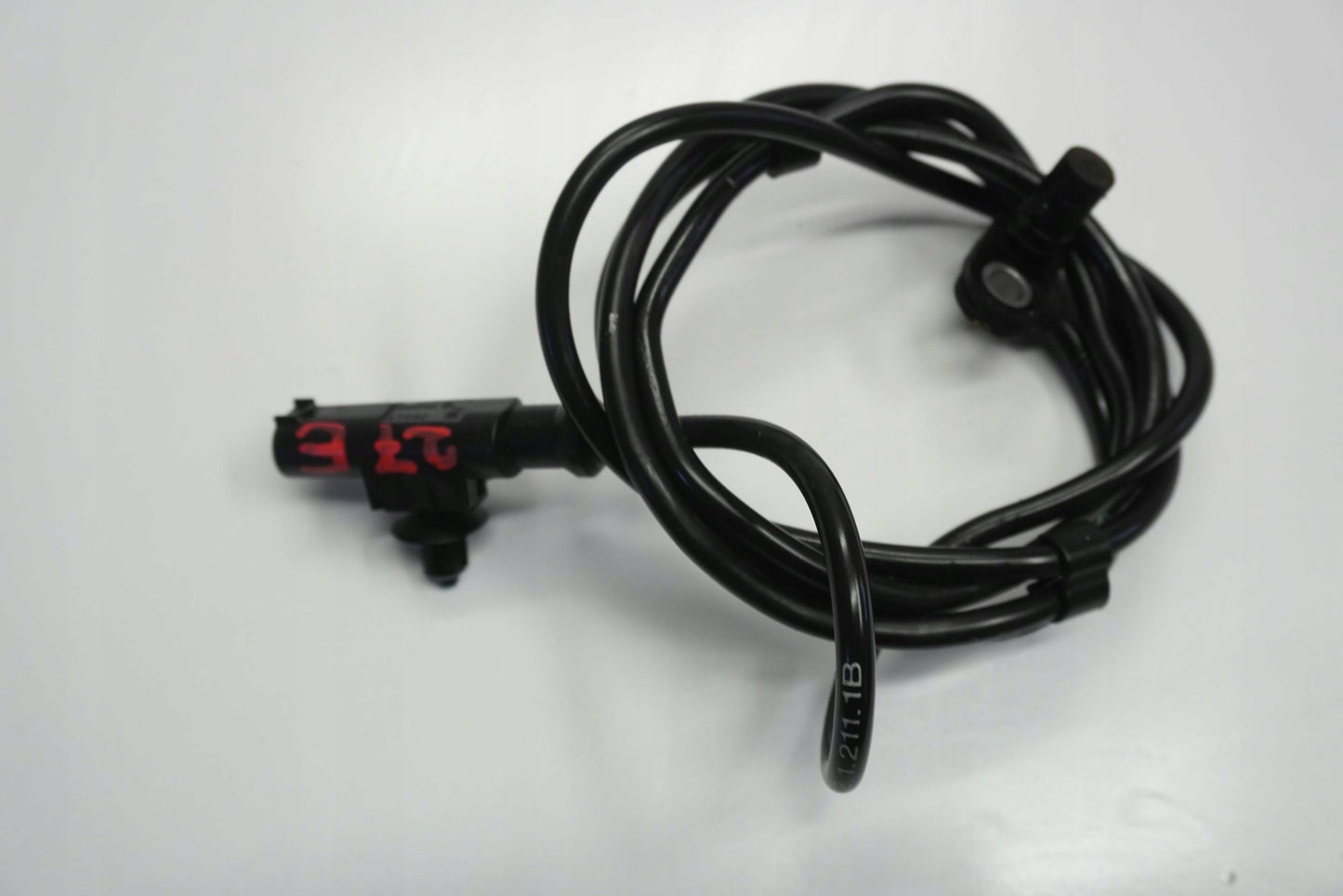 DUCATI 1199 PANIGALE 12-15 ABS Sensor hinten 2