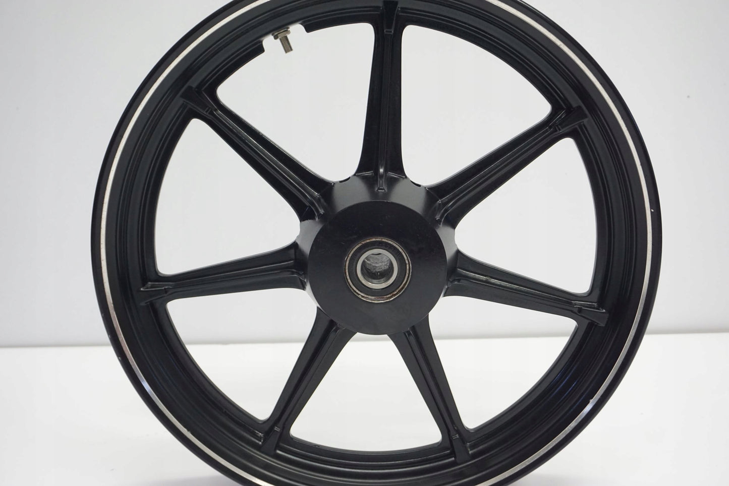 HARLEY DAVIDSON STREET 750 XG 14-16 Felge vorne Wheel Vorderrad 8