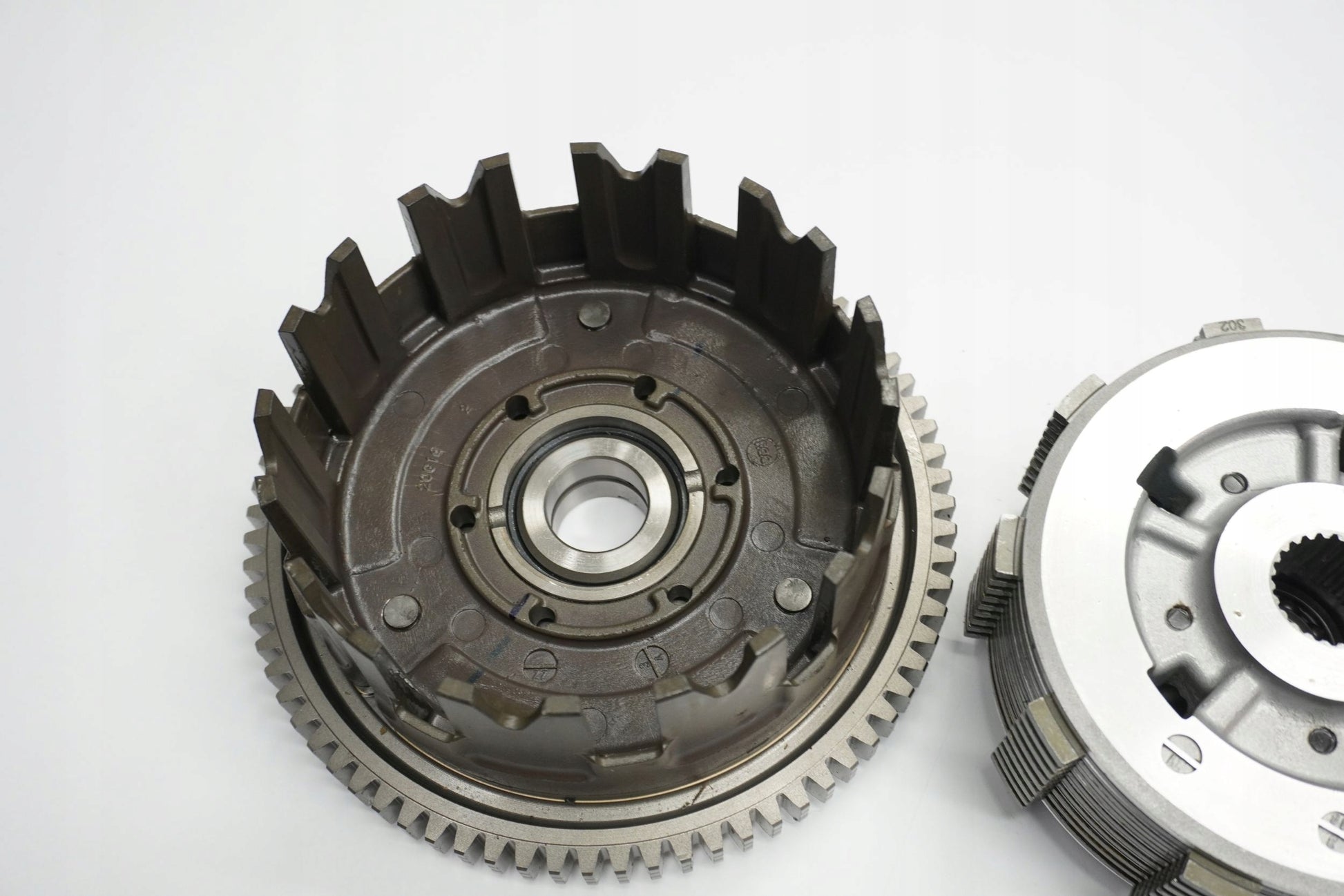 TRIUMPH STREET TRIPLE 660 S 17- Kupplung Kupplungskorb Clutch 4