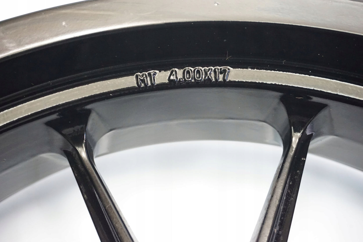 KTM 125 DUKE 17- Felge hinten Wheel Hinterrad 4