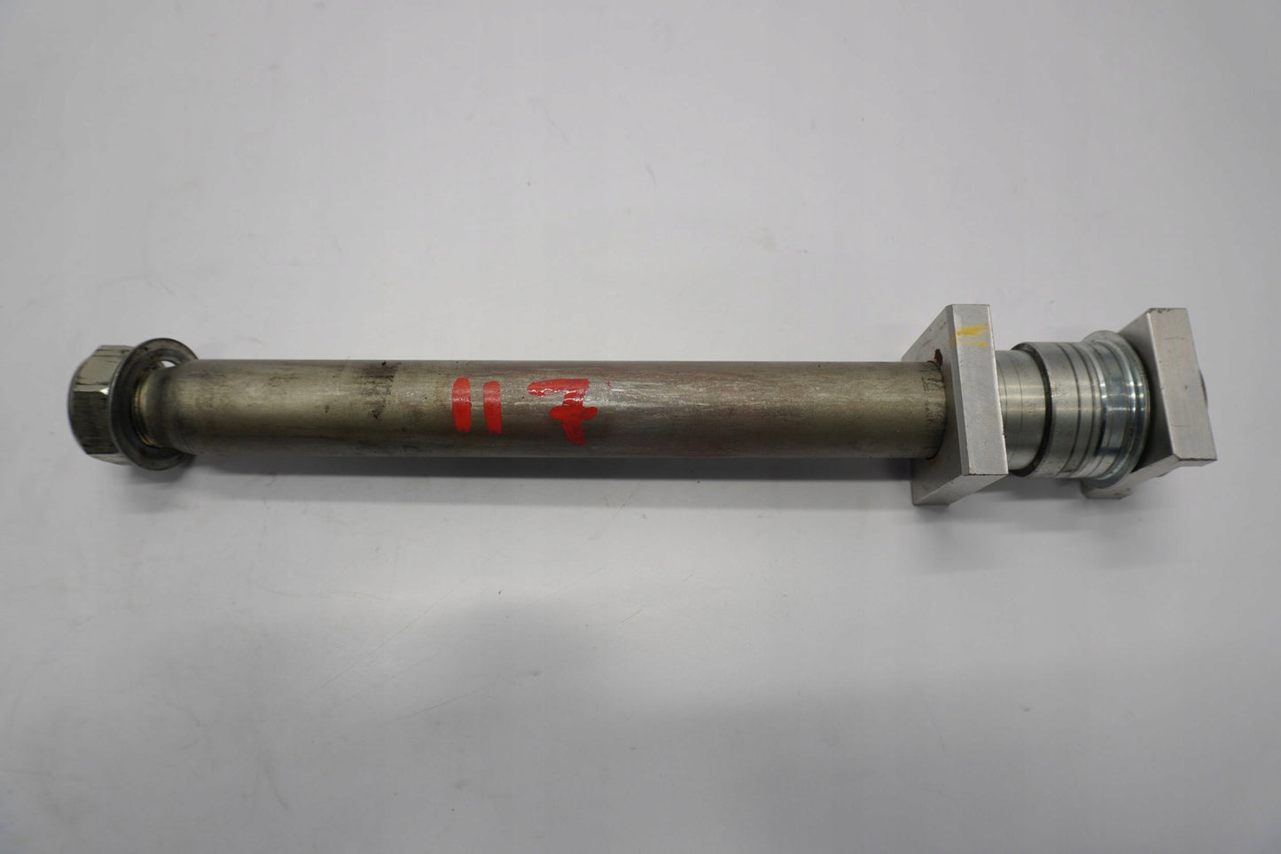 YAMAHA MT-09 21-23 Hinterachse Achse hinten Radachse rear axle 8