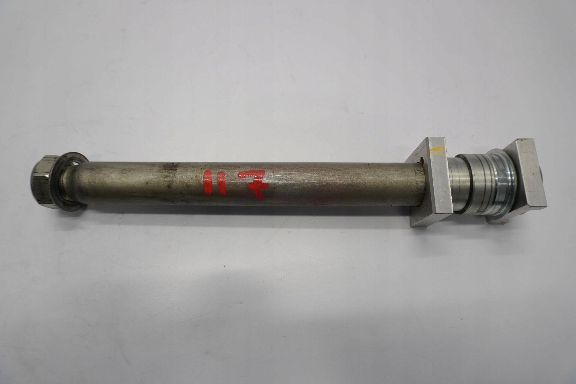 YAMAHA MT-09 21-23 Hinterachse Achse hinten Radachse rear axle 8