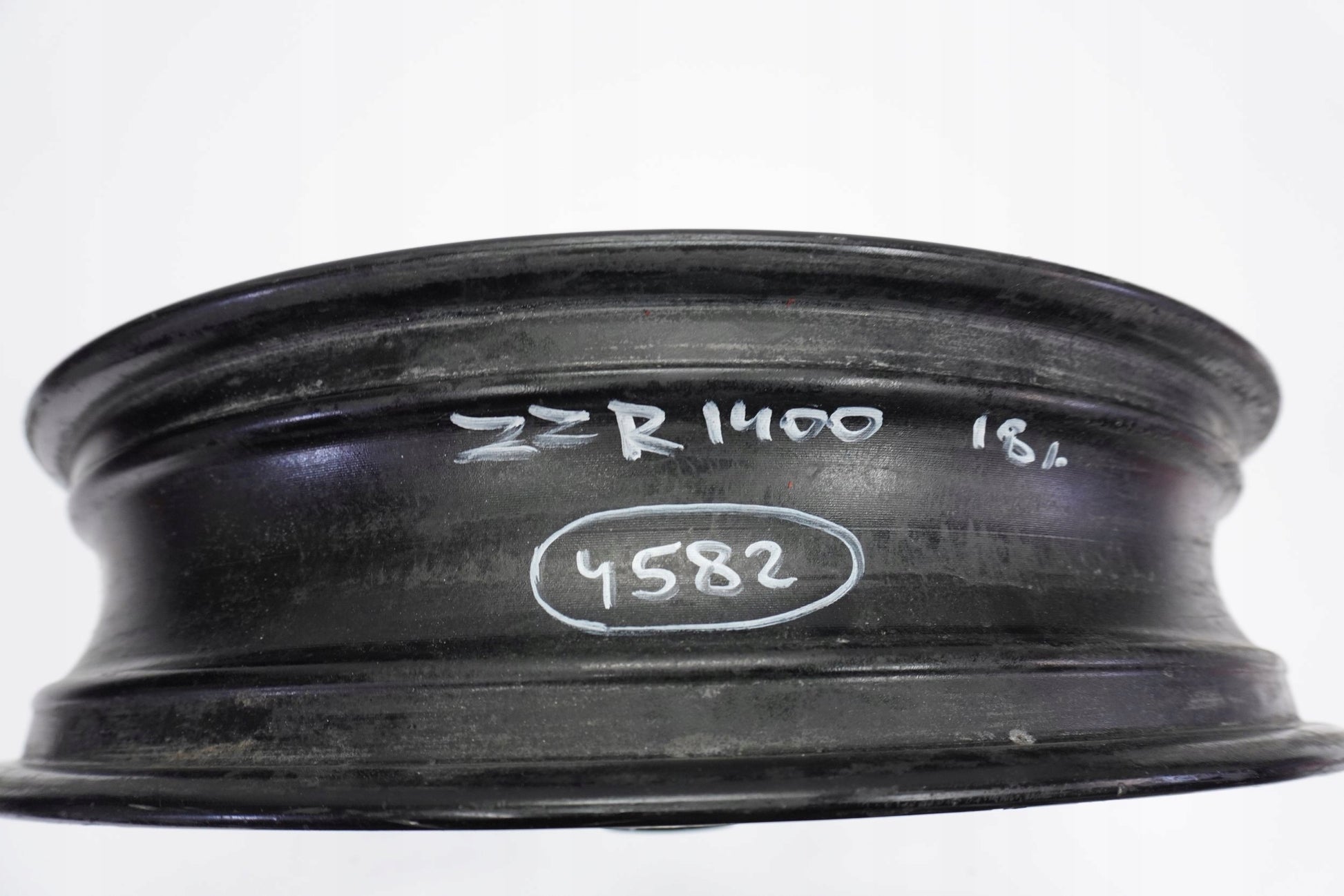 KAWASAKI ZZR-1400 PERFORMANCE SPORT 14-20 Felge vorne Wheel Vorderrad 13