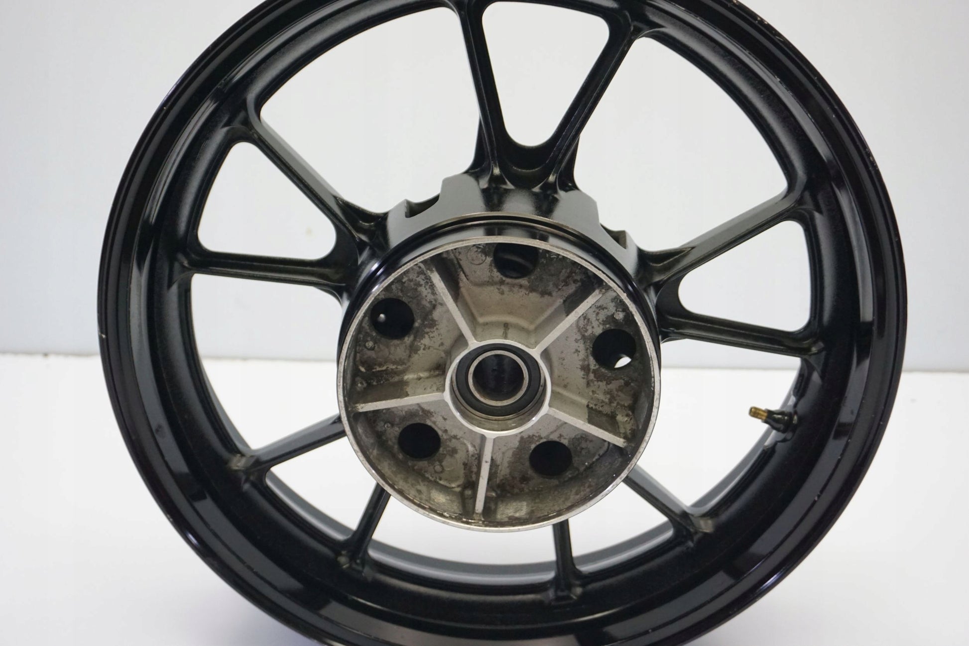 SUZUKI DL 1000 V-STROM 14-16 Felge hinten Wheel Hinterrad 4