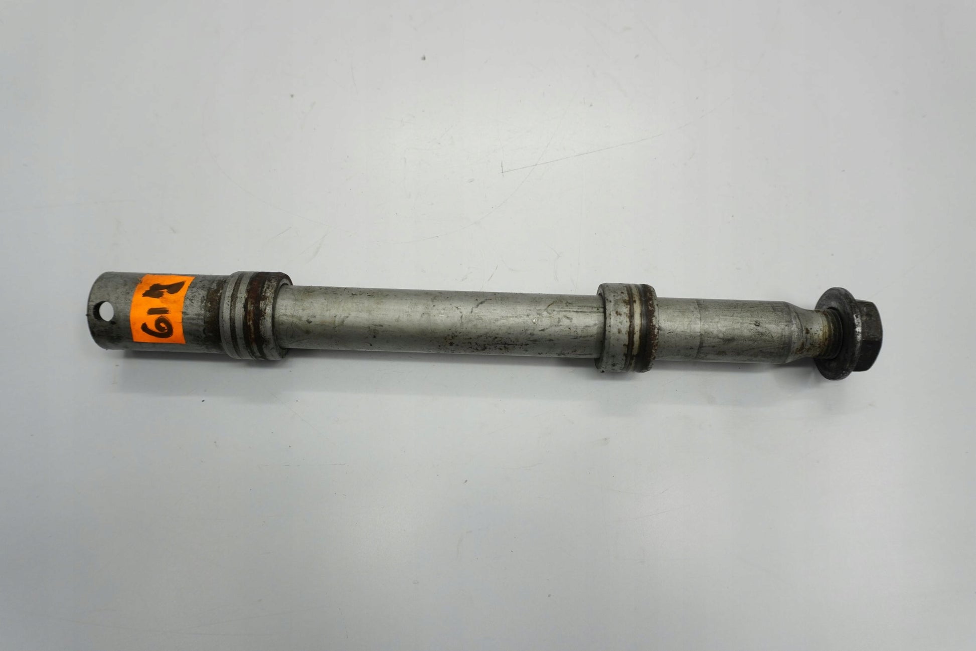 HONDA CRF 1000 L AFRICA TWIN 15-17 Vorderachse Achse vorne Radachse front axle 2