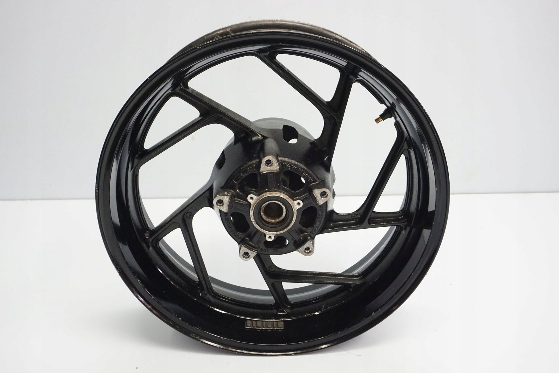 SUZUKI GSX-S 750 17-23 Felge hinten Wheel Hinterrad 8