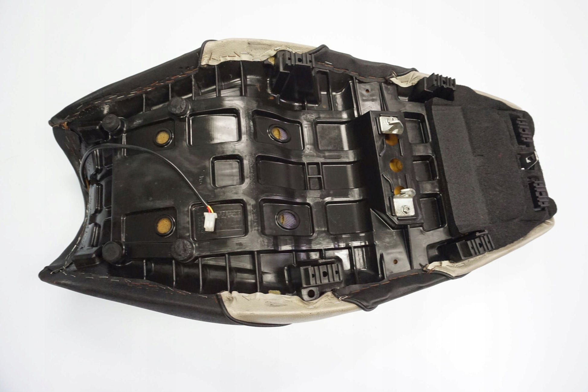 KAWASAKI GTR 1400 07-09 Sitzbank Fahrer Sozius Sitz seat Sitzheizung 7