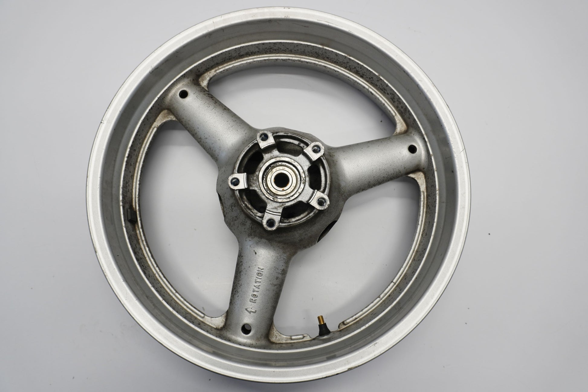 SUZUKI SV 650 S 99-02 Felge hinten Wheel Hinterrad 3