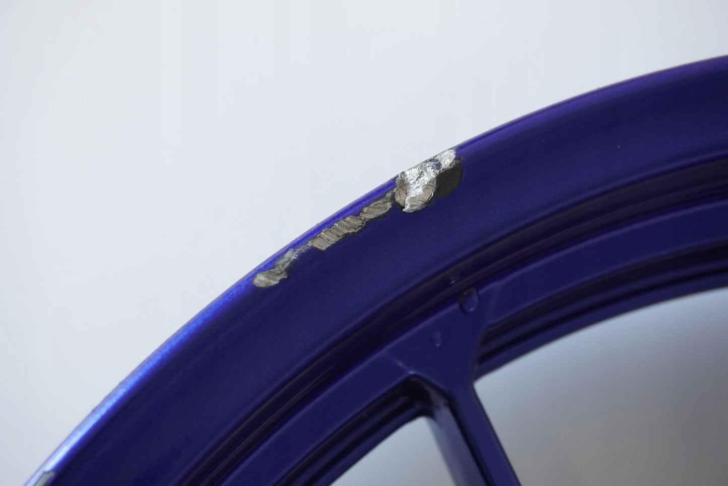 YAMAHA YZF-R 125 19-23 Felge vorne Wheel Vorderrad 7