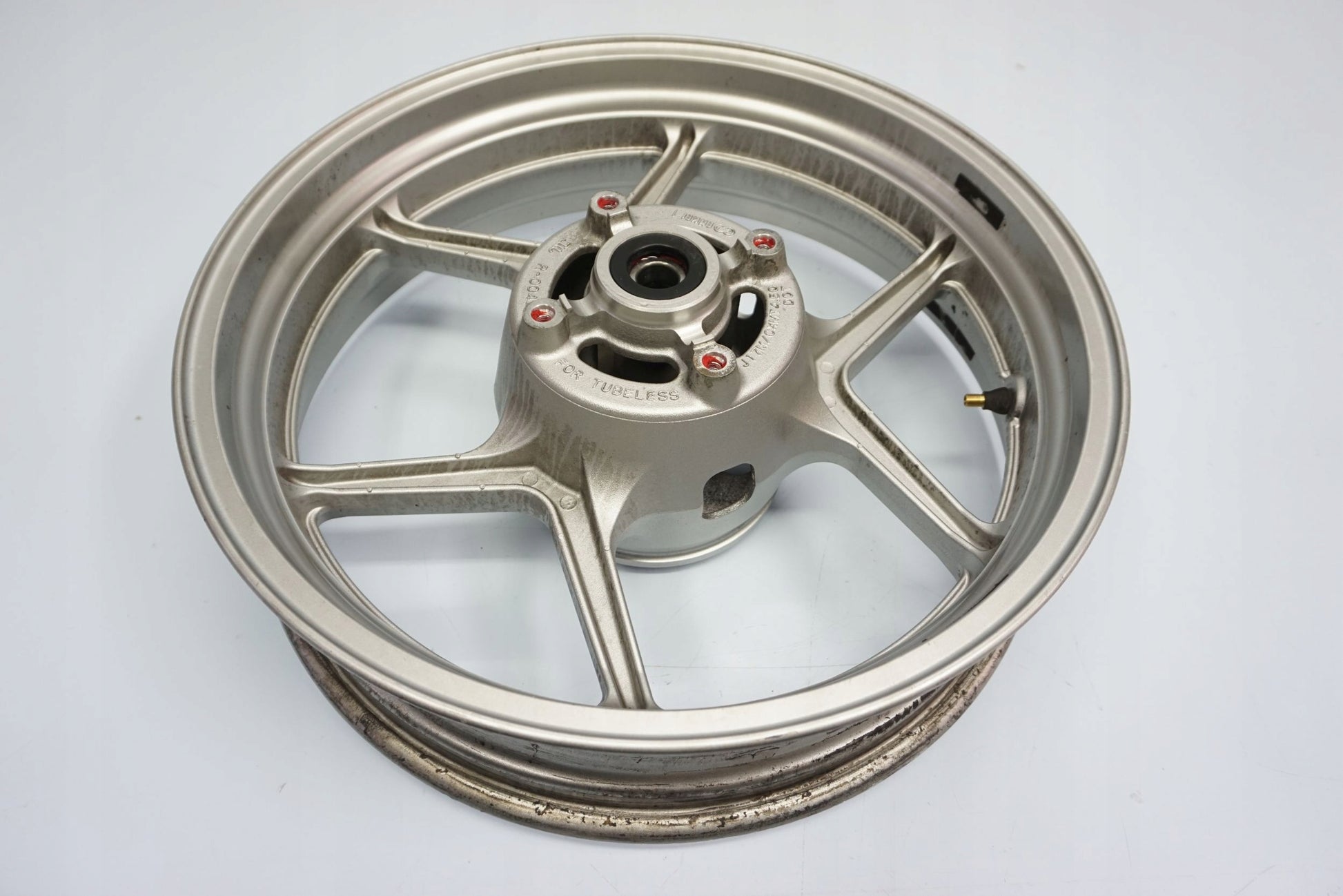 KAWASAKI Z-800 13-17 Felge hinten Wheel Hinterrad 4