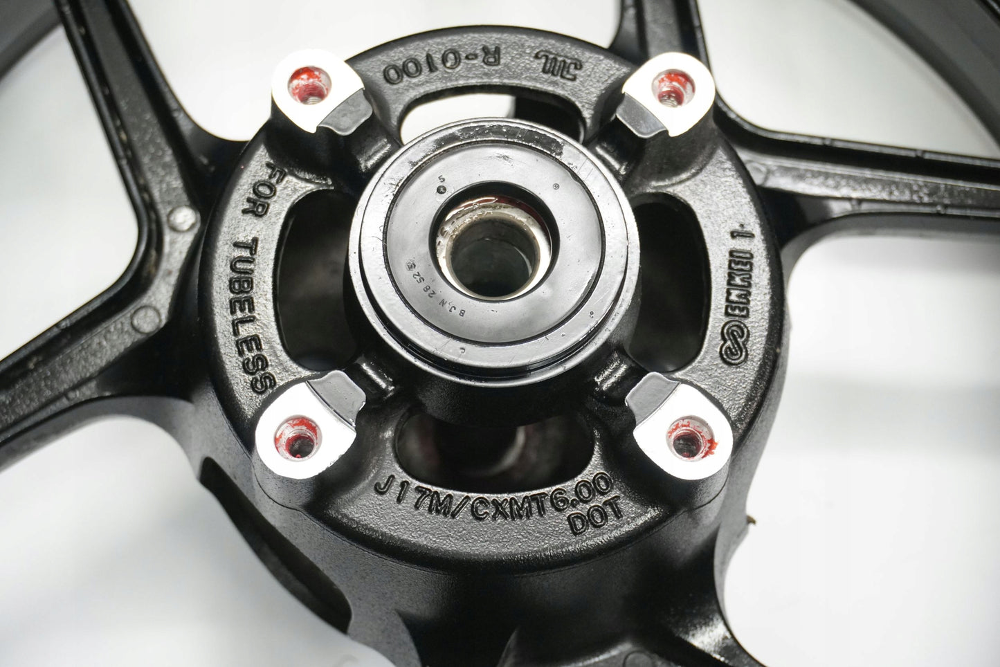 KAWASAKI Z 1000 SX 10-16 Felge vorne Wheel Vorderrad 2