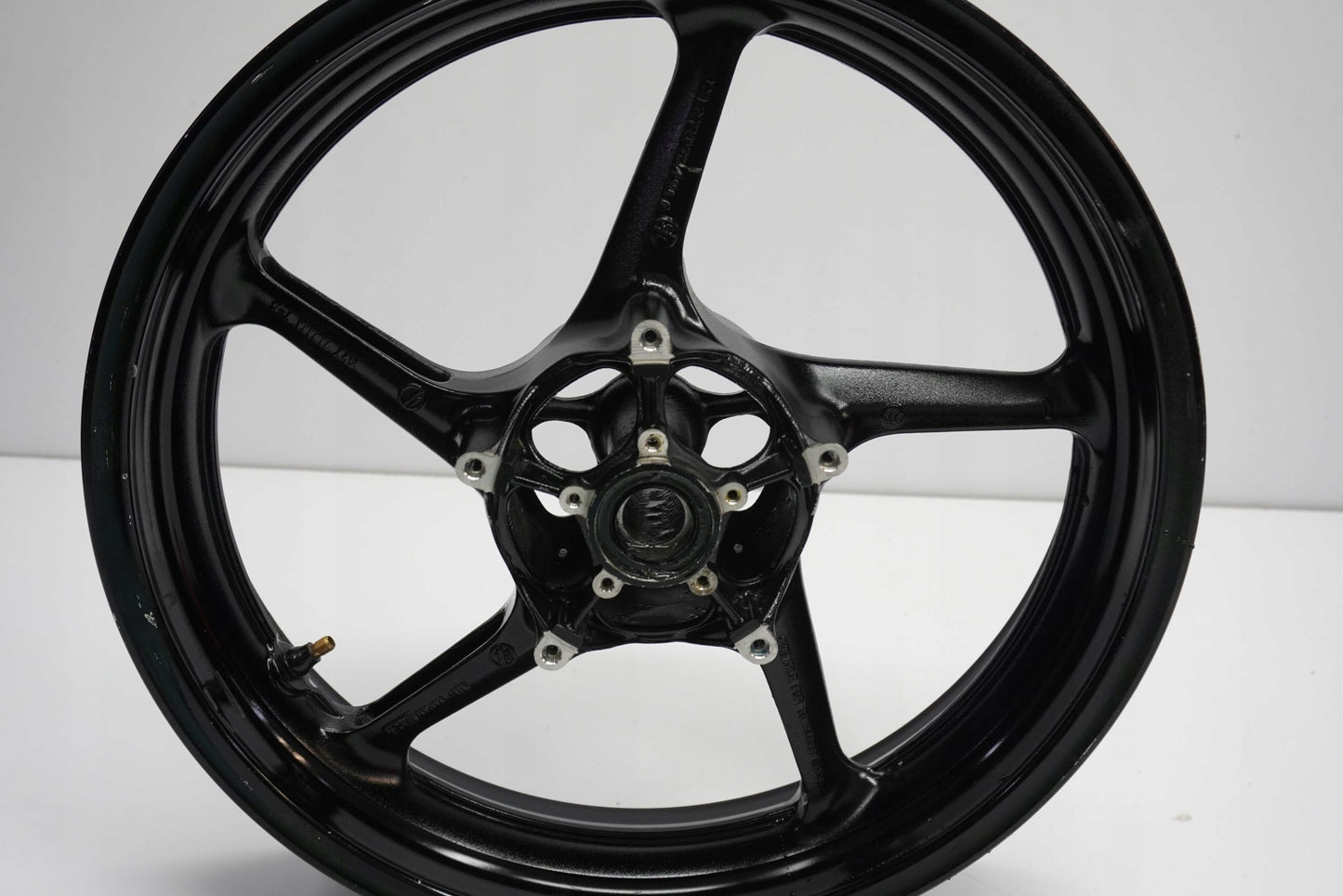 YAMAHA MT-10 16-21 Felge vorne Wheel Vorderrad 9