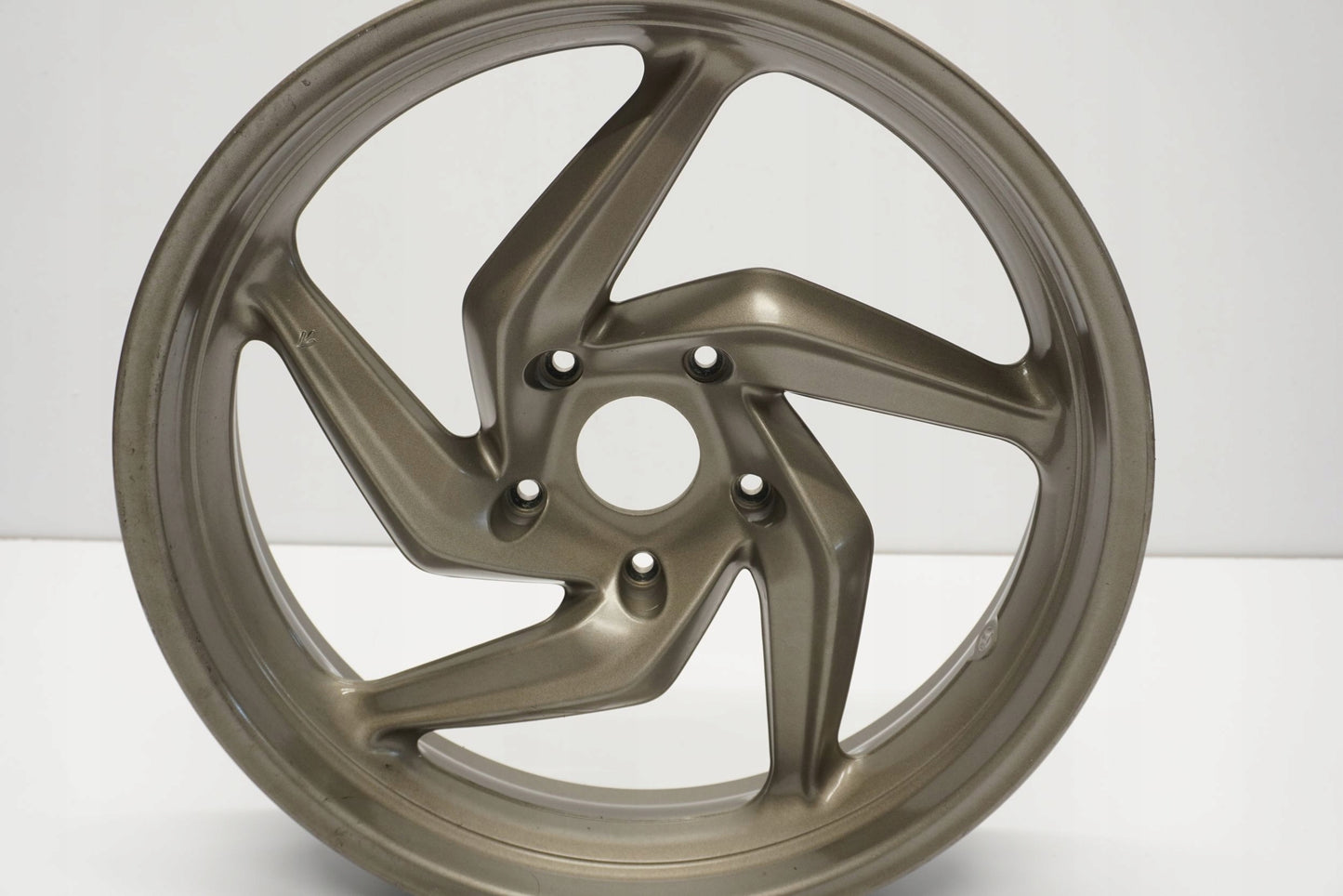 BMW R 1200 GS 08-12 Felge hinten Wheel Hinterrad 2