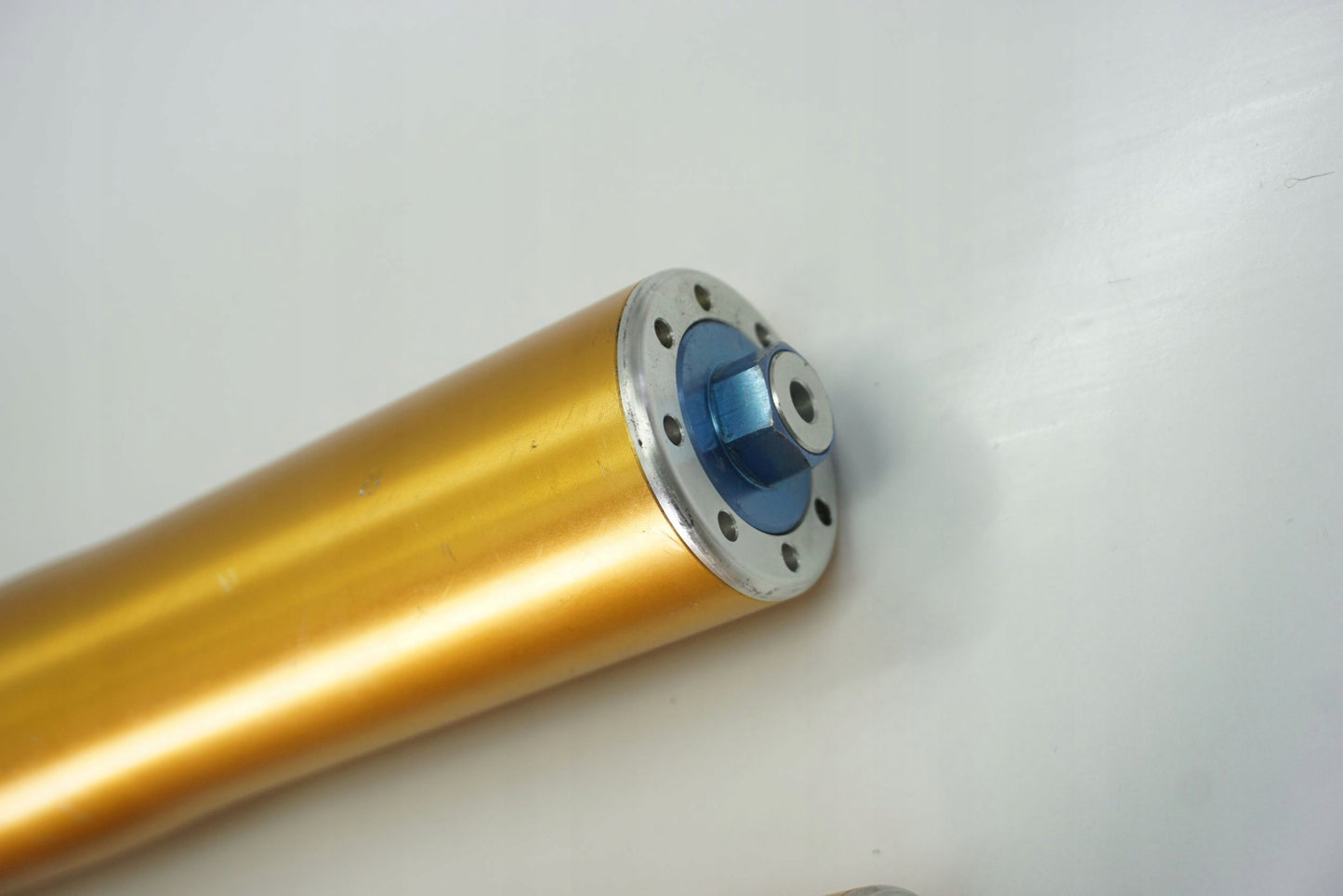 TRIUMPH DAYTONA 675 06-12 Öhlins Gabel Gabelholme Fork 12