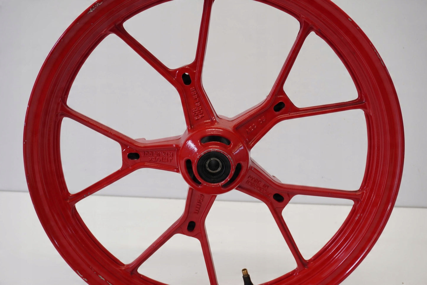 SUZUKI GSX-R 125 18- Felge vorne Wheel Vorderrad 2