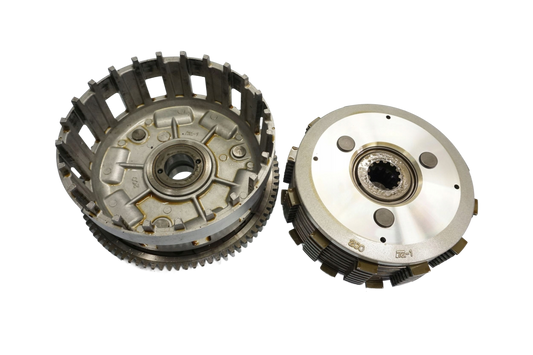 YAMAHA YZF-R6 RJ11 06-07 Kupplung Kupplungskorb Clutch 1