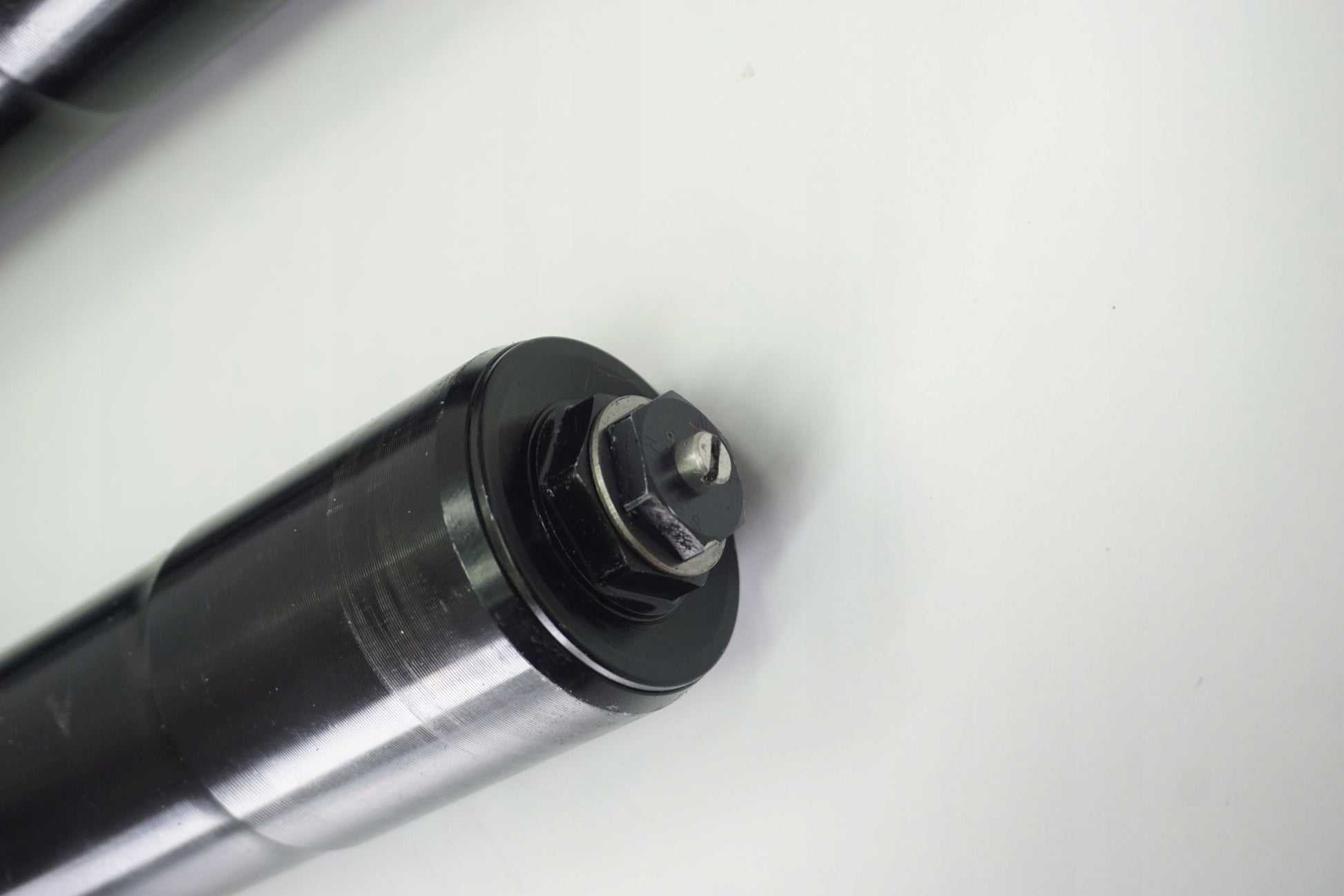 KAWASAKI Z1000 10-13 Gabel Gabelholme Fork 14