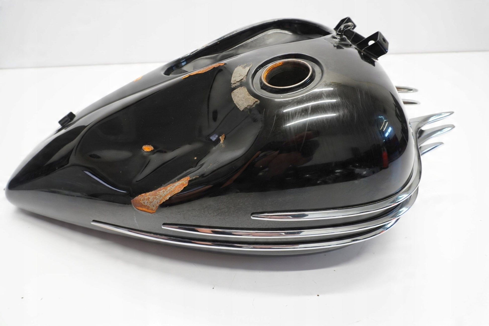 YAMAHA XV 1900 A MIDNIGHT STAR 06-13 Kraftstofftank Benzintank Fuel Tank 8