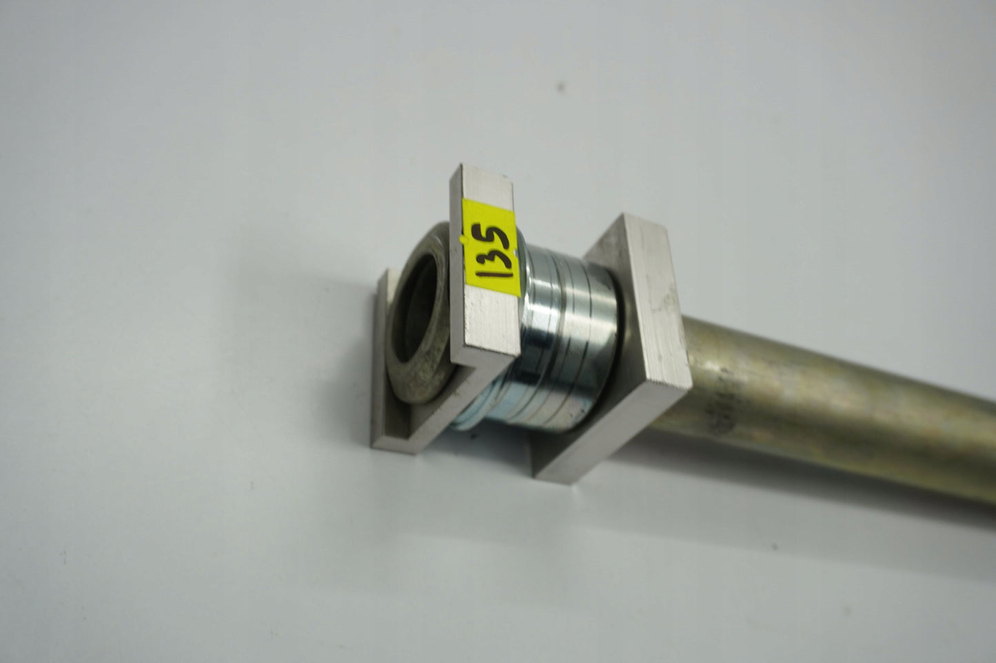 YAMAHA TRACER 9 GT + 23-24 Hinterachse Achse hinten Radachse rear axle 3