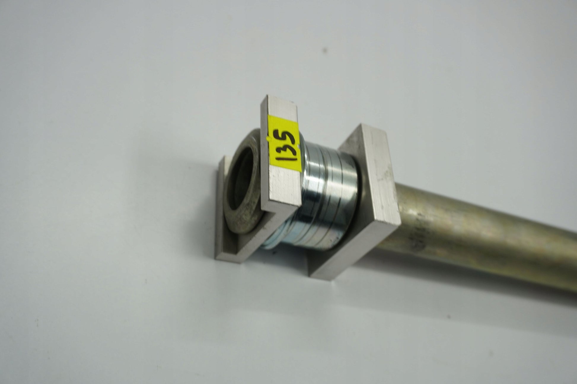 YAMAHA TRACER 9 GT + 23-24 Hinterachse Achse hinten Radachse rear axle 3