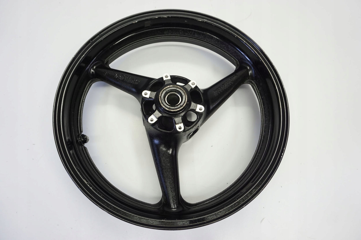 HONDA CBR 954-RR SC50 02-04 Felge vorne Wheel Vorderrad 8