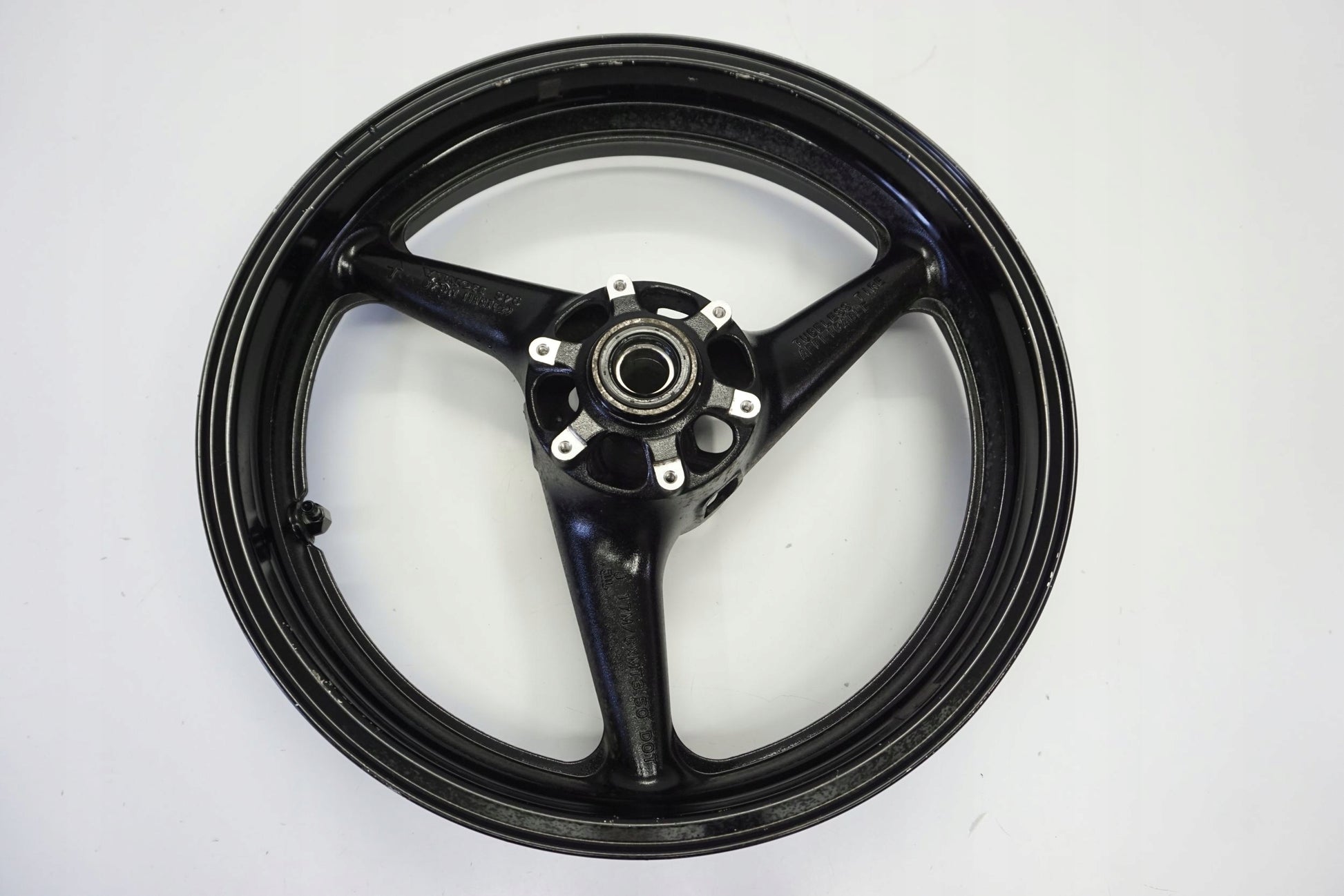 HONDA CBR 954-RR SC50 02-04 Felge vorne Wheel Vorderrad 8