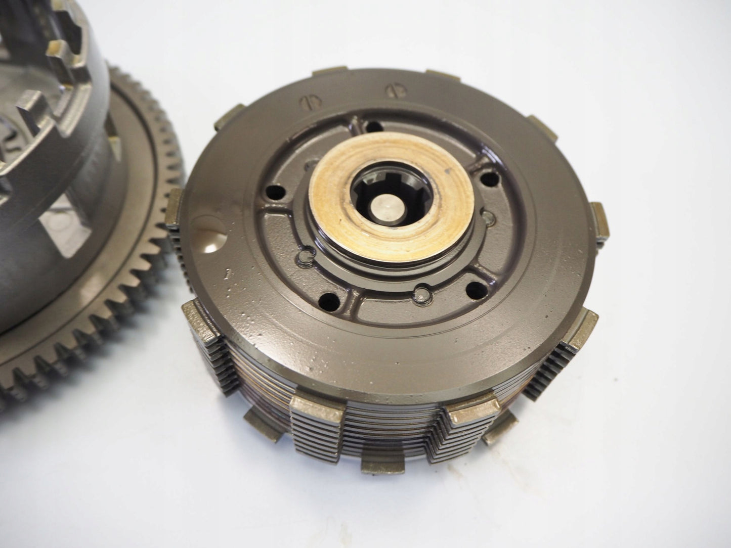 SUZUKI GSX-S 750 17- Kupplung Kupplungskorb Clutch