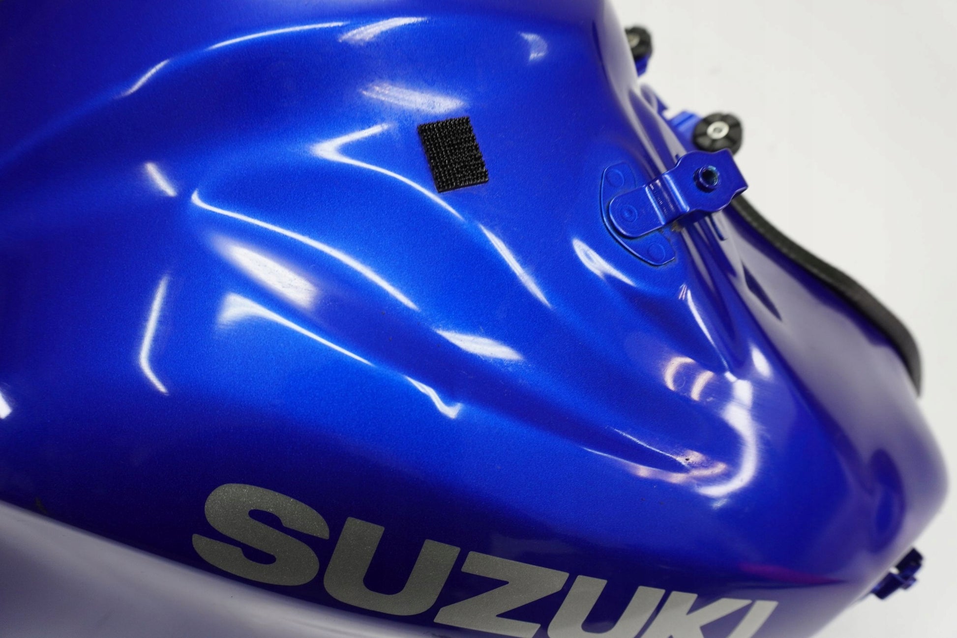 SUZUKI DL 650 V-STROM 19- Kraftstofftank Benzintank Fuel Tank 13