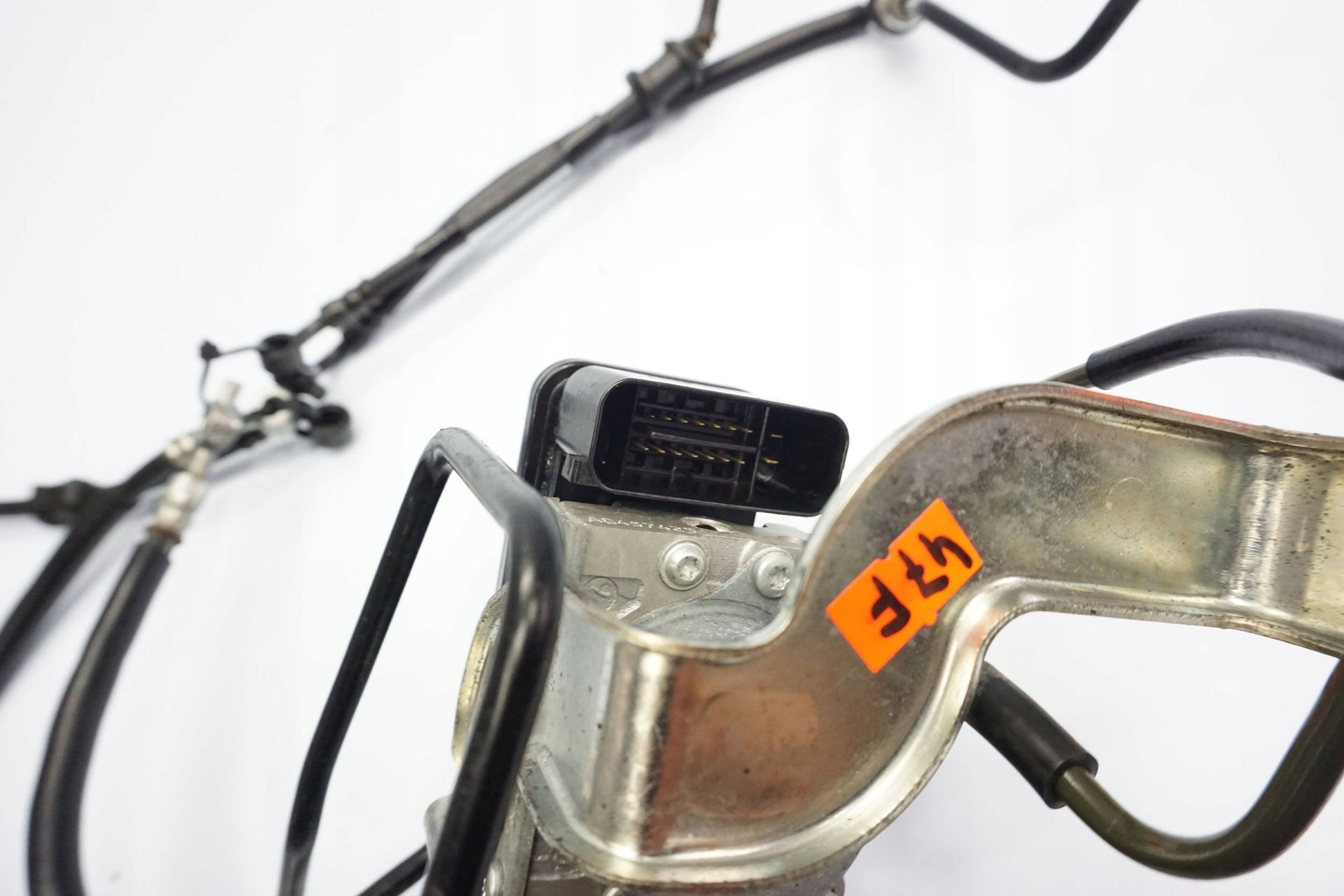 SUZUKI GSX-S 750 17-23 ABS Pumpe Druckmodulator 6