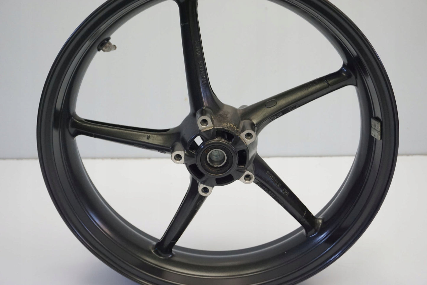 TRIUMPH STREET TRIPLE 675 07-12 Felge vorne Wheel Vorderrad