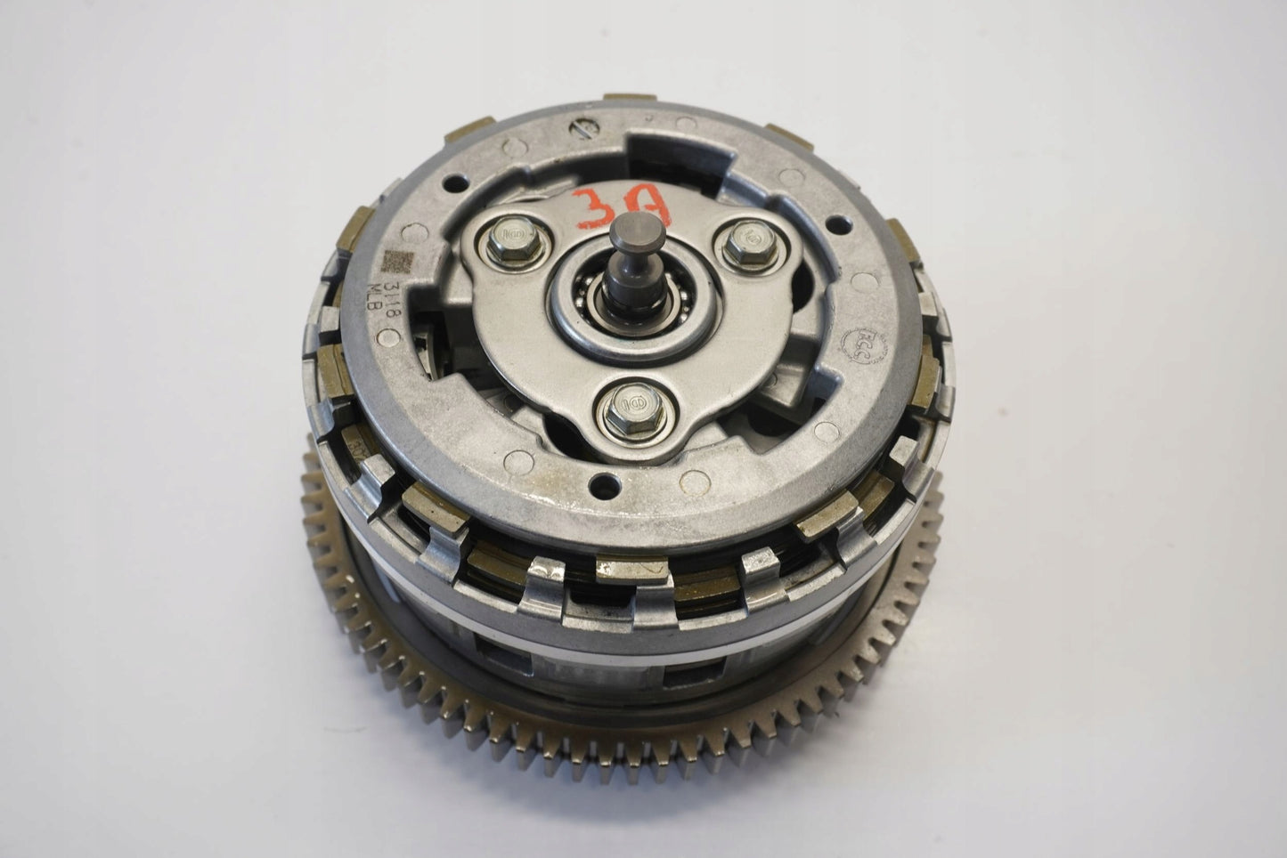 HONDA CB 750 HORNET 23- Kupplung Kupplungskorb Clutch 4