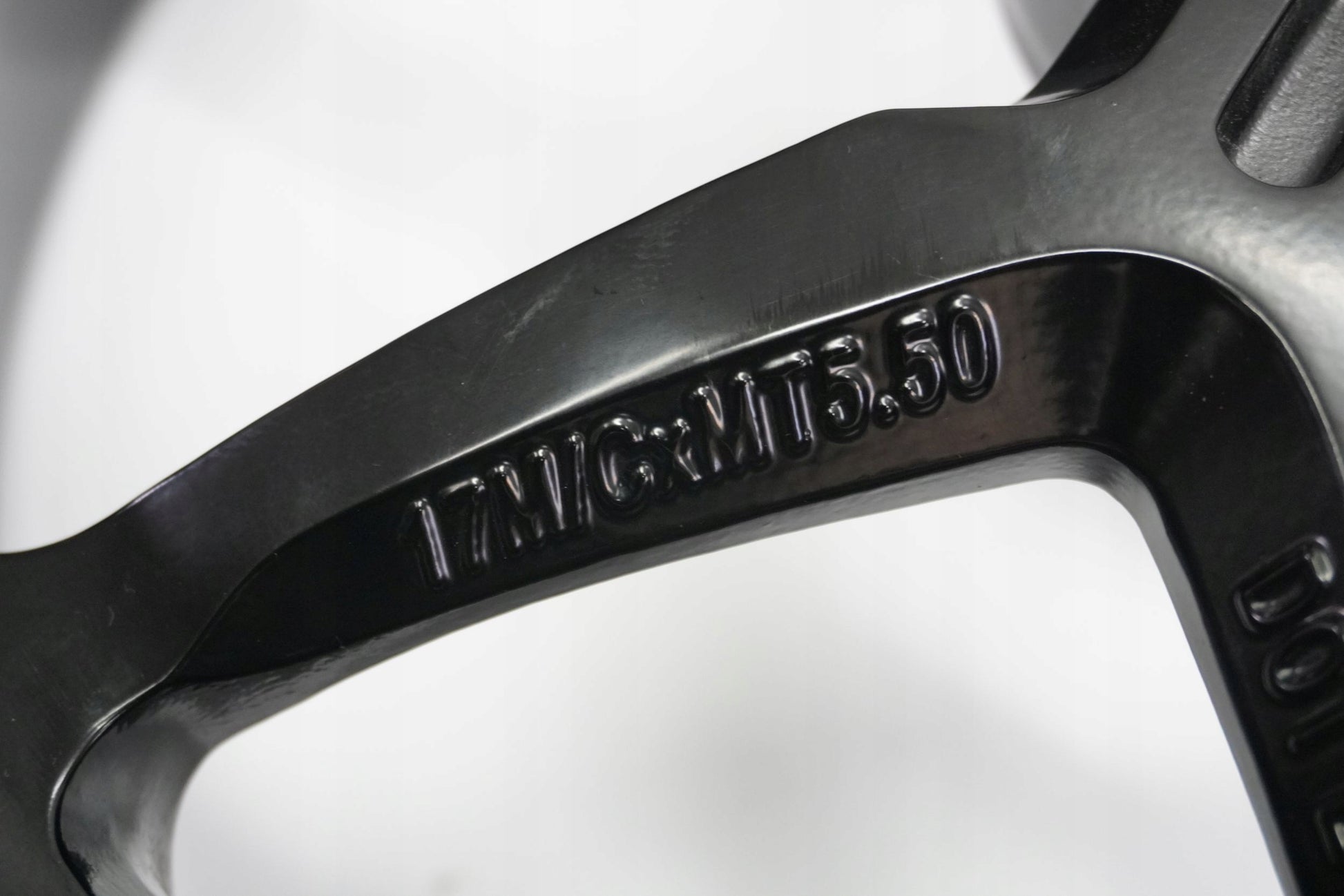 DUCATI SUPERSPORT 950 S Felge hinten Wheel Hinterrad 12