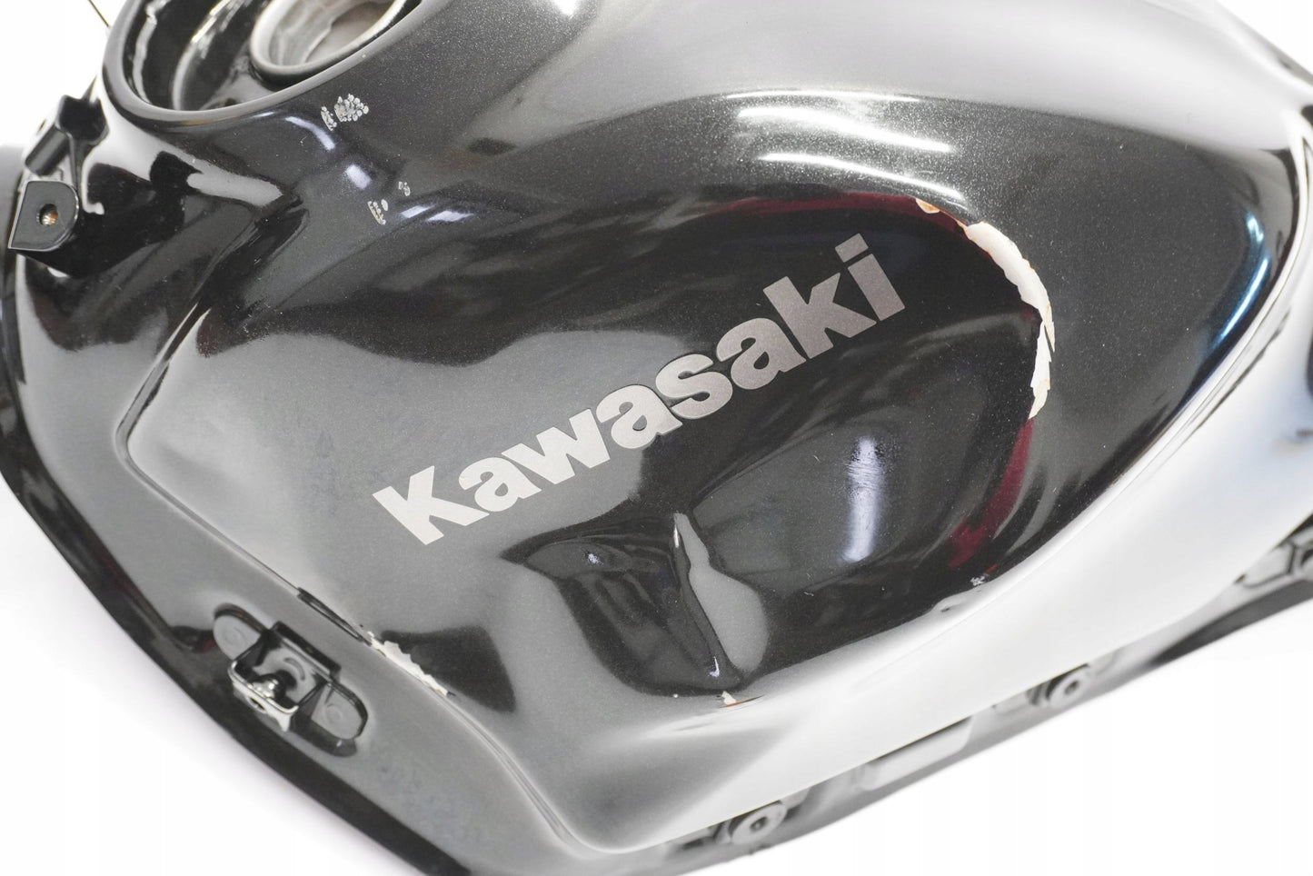 KAWASAKI Z 650 20-22 Kraftstofftank Benzintank Fuel Tank 13
