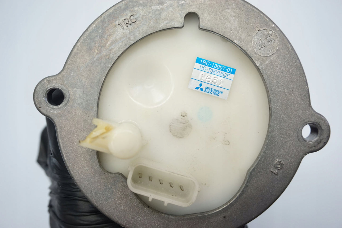 YAMAHA MT-09 21-23 Benzinpumpe Kraftstoffpumpe Fuel Pump 5