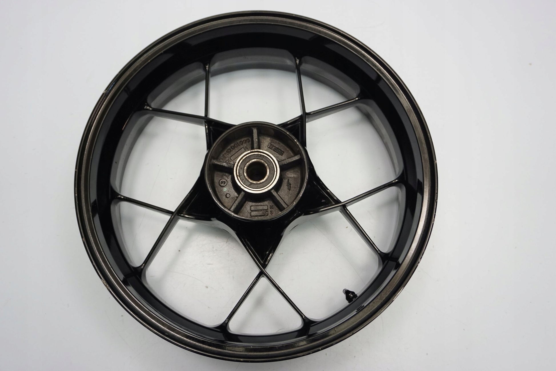 KTM 690 DUKE 12-15 Felge hinten Wheel Hinterrad 5