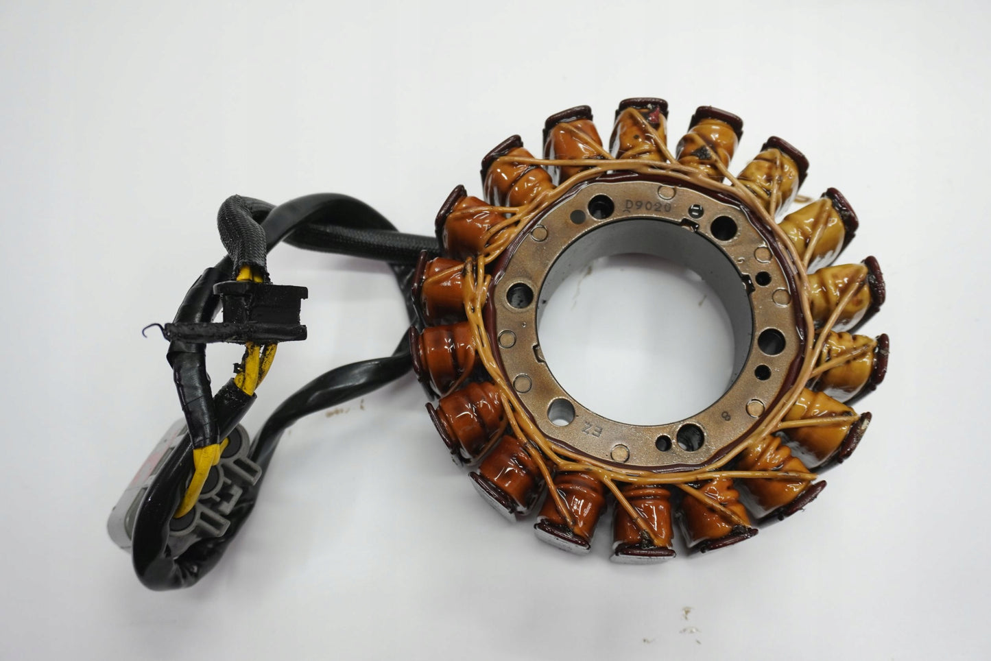 DUCATI STREETFIGHTER V2 Lichtmaschine Stator Generator Lima Alternator 4