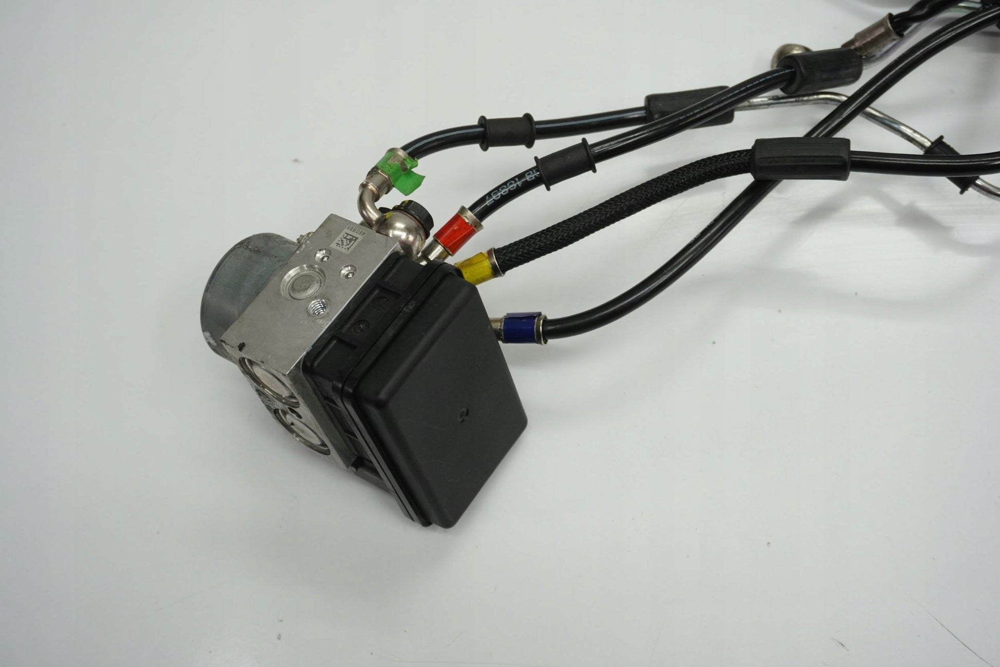 DUCATI STREETFIGHTER V2 ABS Pumpe Druckmodulator 3