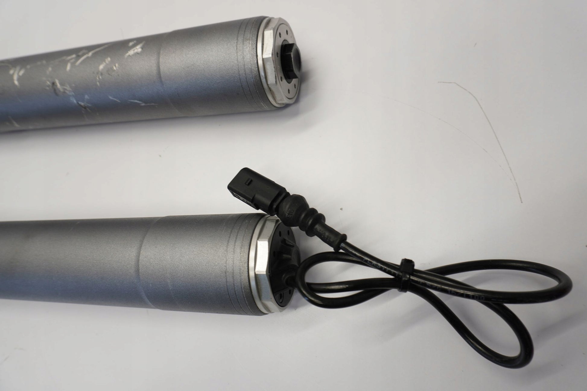 DUCATI MULTISTRADA V2 S 22- Gabel Gabelholme Fork 7