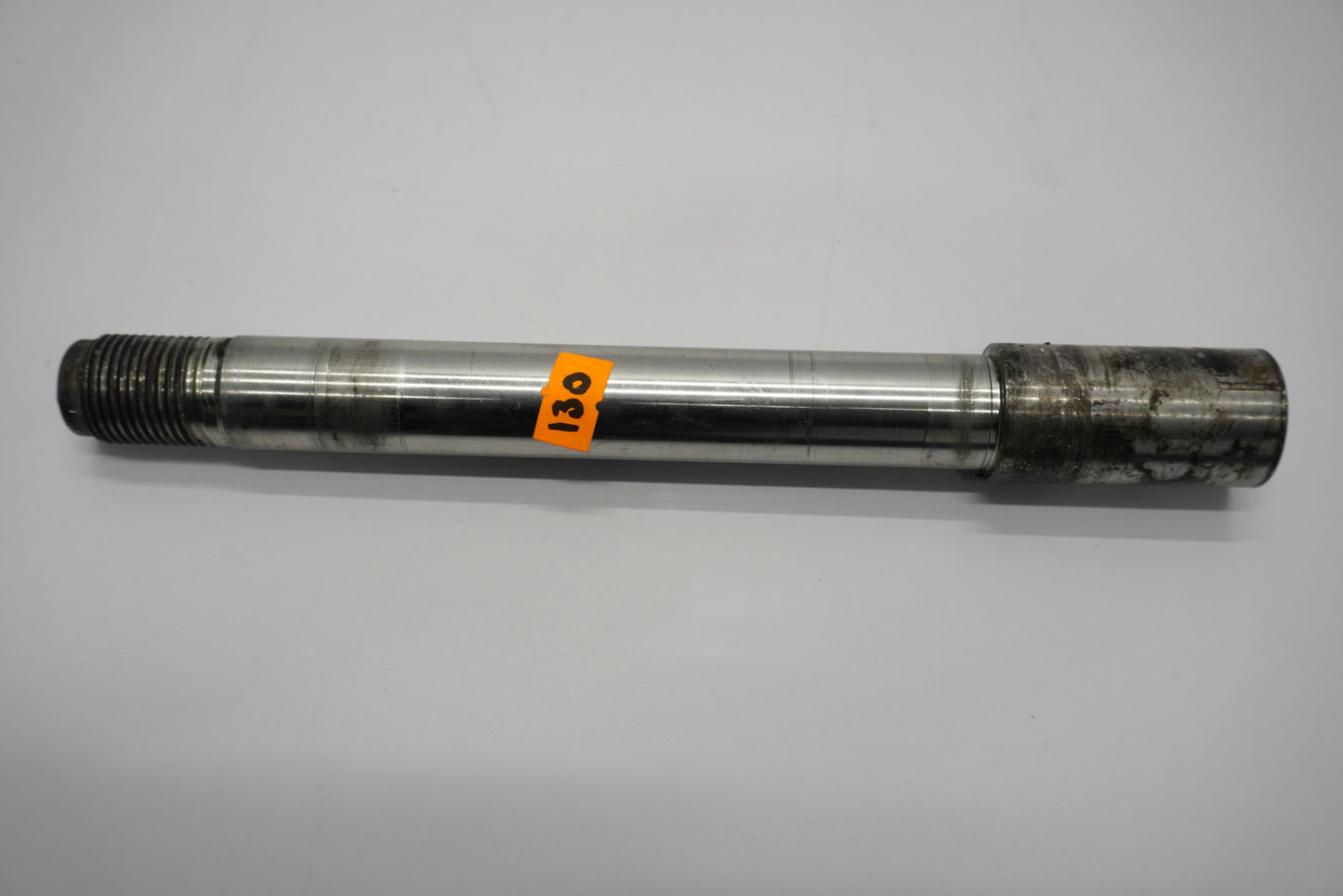 HARLEY DAVIDSON PAN AMERICA 1250 Vorderachse Achse vorne Radachse front axle 3