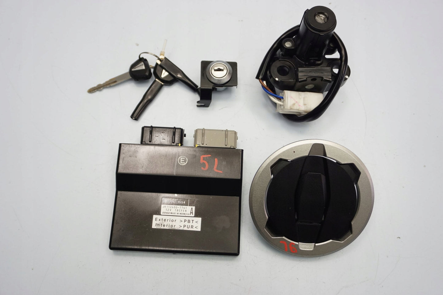 KAWASAKI Z 650 20-22 Schlosssatz Zündschloss Lock Set 2 9