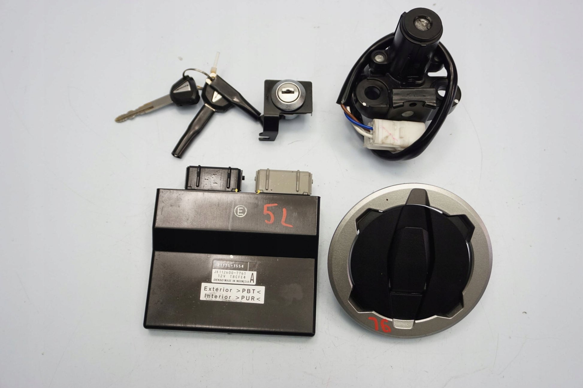 KAWASAKI Z 650 20-22 Schlosssatz Zündschloss Lock Set 2 9